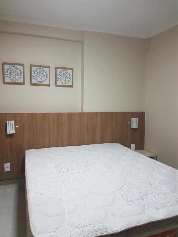 Piazza Di Roma. Andreia. Apartment Caldas Novas Bagian luar foto